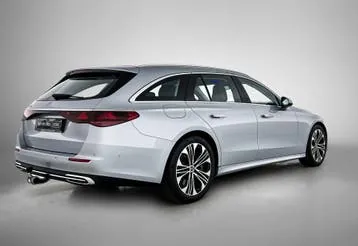 Mercedes-Benz E-Class 2024 photo 2
