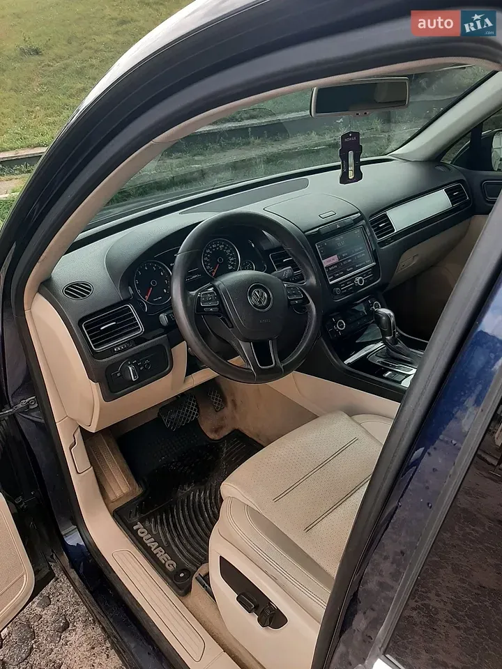 Volkswagen Touareg 2013 photo 4