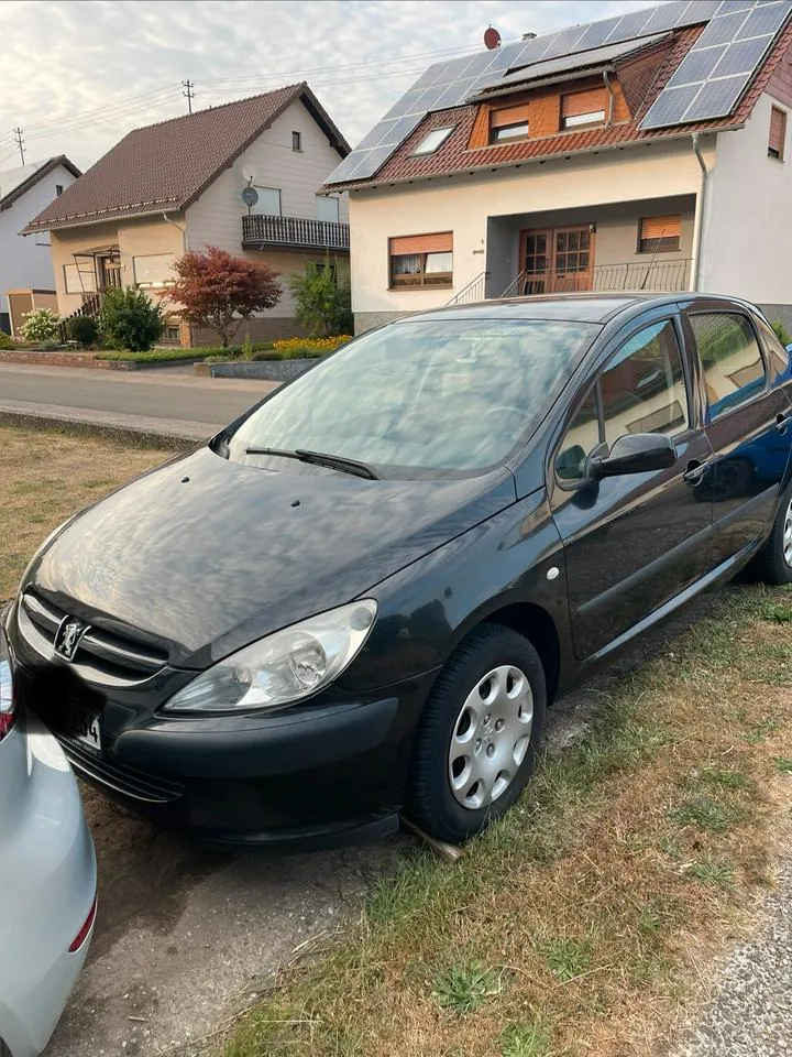 Peugeot 307