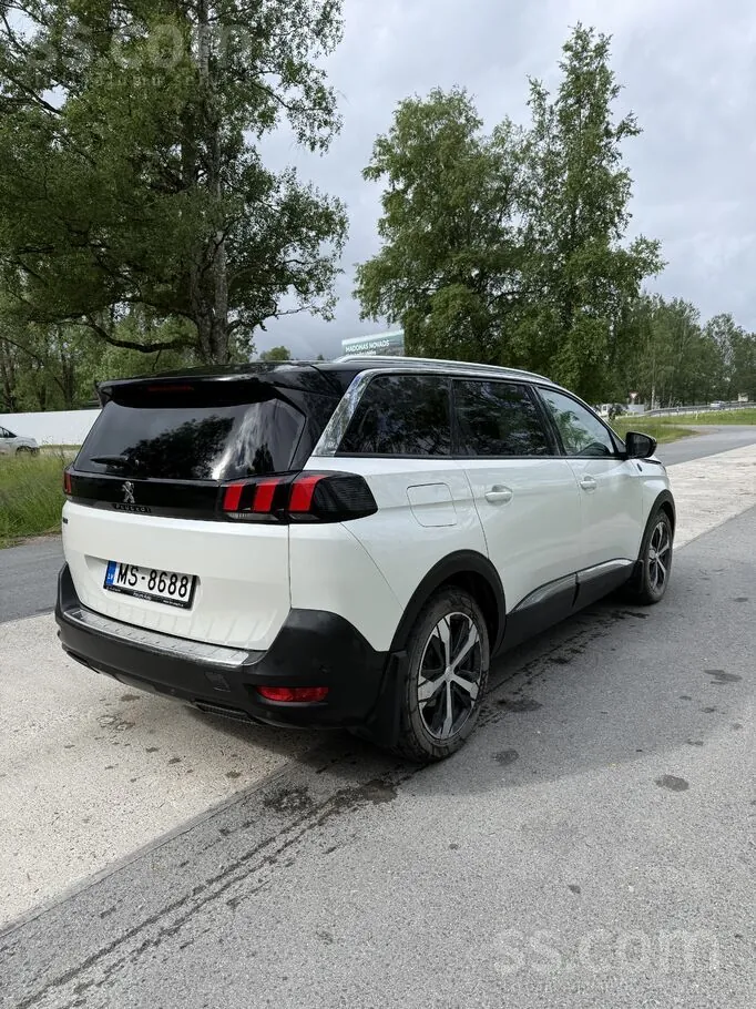 Peugeot 5008 2020 photo 4