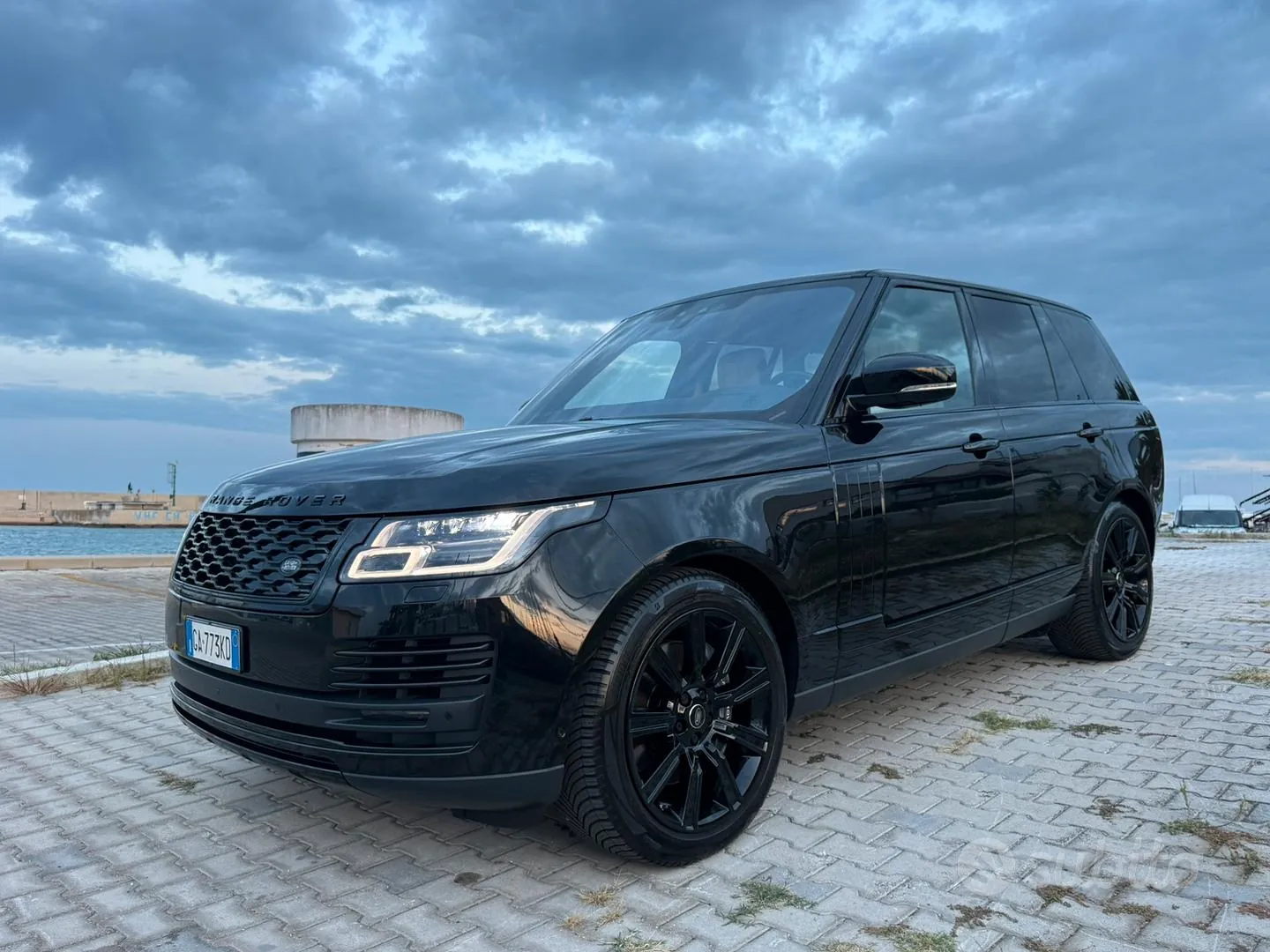 Land Rover Range Rover 2020 photo 2