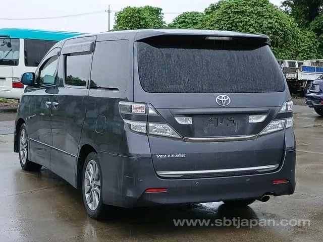 Toyota Vellfire 2009 photo 5