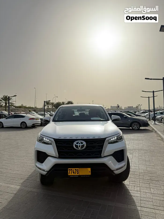 Toyota Fortuner 2024 photo 2