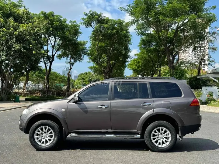Mitsubishi Pajero Sport