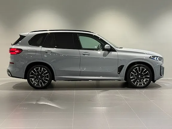 BMW X5 2025 photo 3