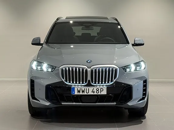BMW X5 2025 photo 2