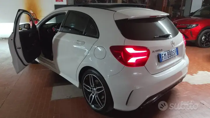 Mercedes-Benz A-Class 2018 photo 3