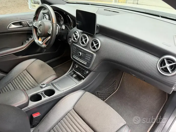 Mercedes-Benz A-Class 2018 photo 5