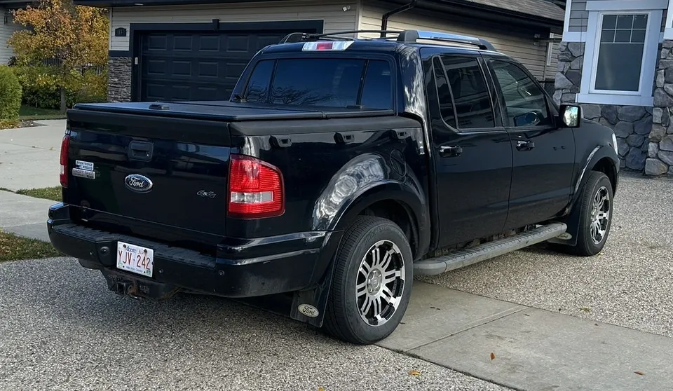 Ford Explorer Sport Trac 2009 photo 3