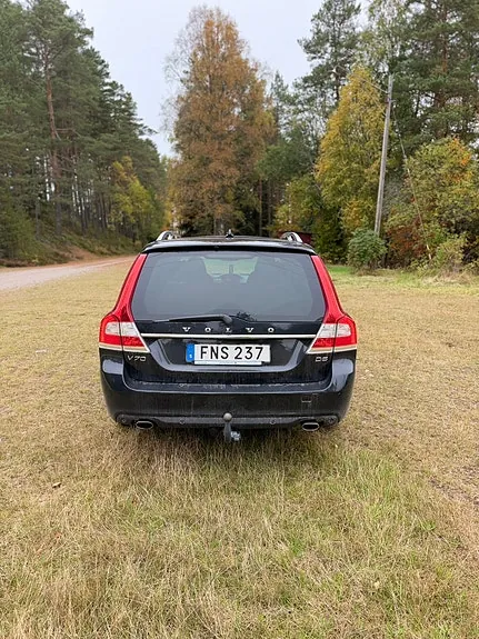 Volvo V70 2015 photo 4