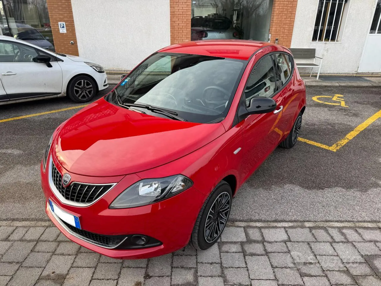 Lancia Ypsilon 2023 photo 2