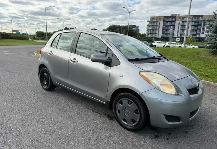 Toyota Yaris 2009 photo 4