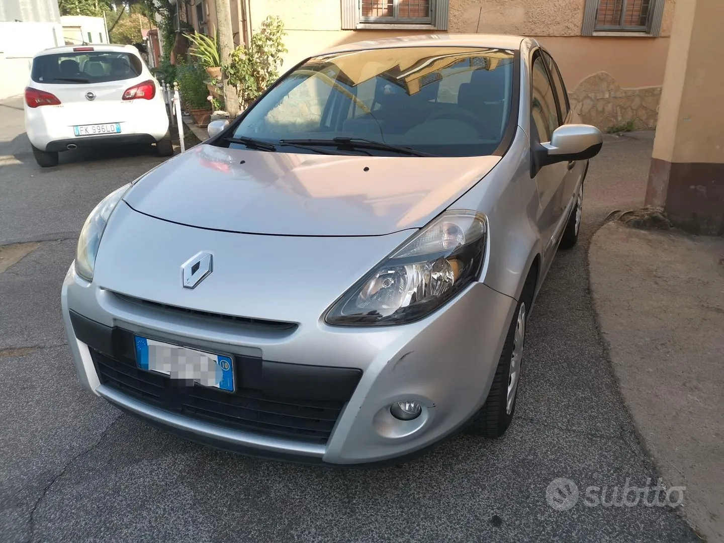 Renault Clio 2011 photo 5
