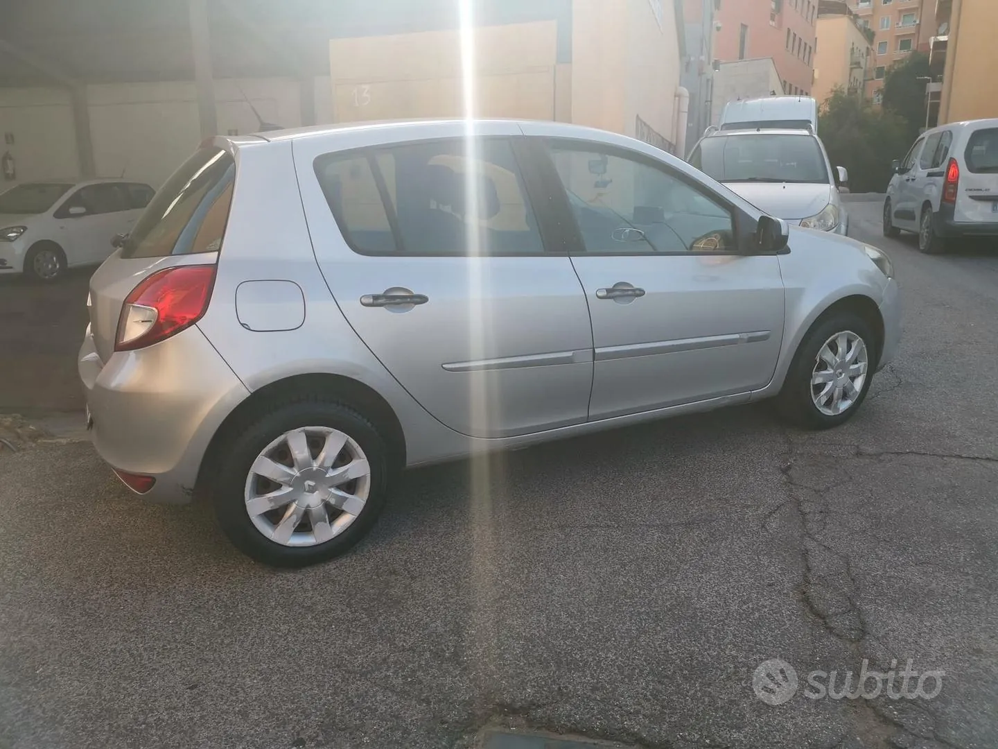 Renault Clio 2011 photo 3