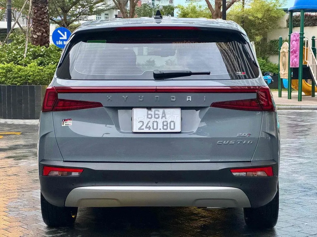 Hyundai Custin 2024 photo 3