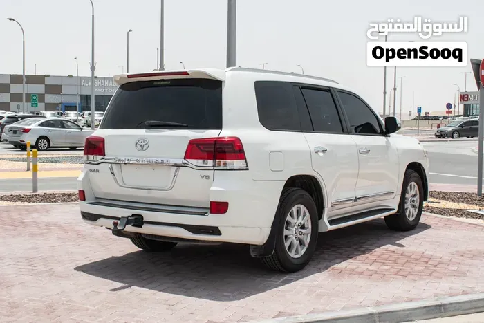 Toyota Land Cruiser 2018 photo 4