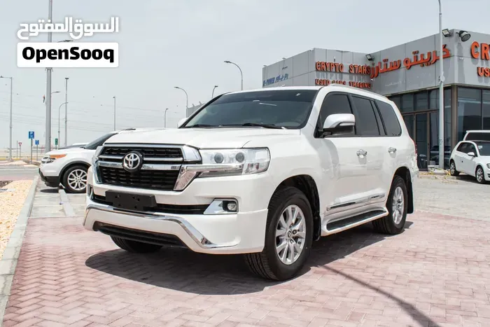Toyota Land Cruiser 2018 photo 2
