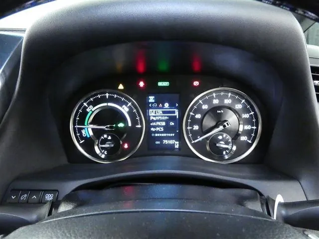 Toyota Alfaard Hybrid Executive Lounge 2022 photo 3