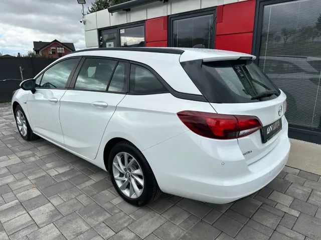 Opel Astra Sport Tourer 2020 photo 3