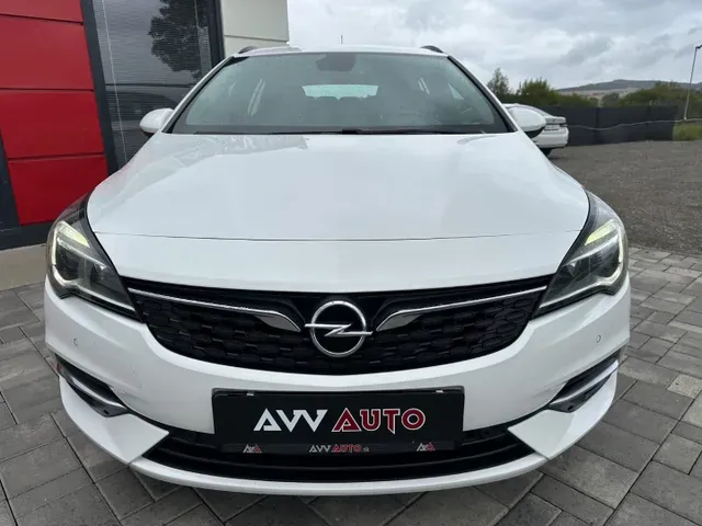 Opel Astra Sport Tourer 2020 photo 2
