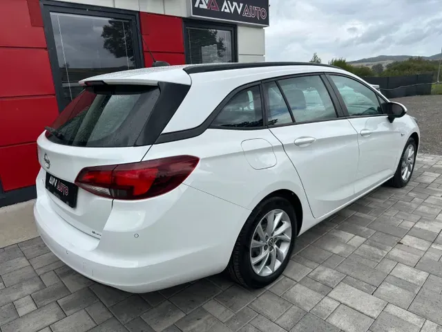 Opel Astra Sport Tourer 2020 photo 4