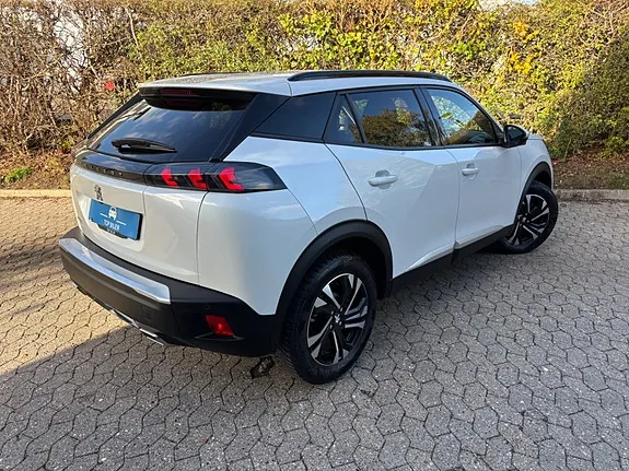 Peugeot 2008 2021 photo 4