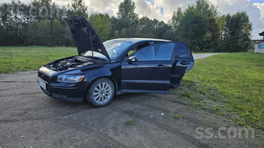 Volvo V50