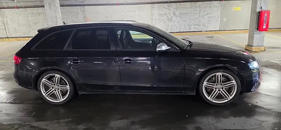 Audi S4 2011 photo 5