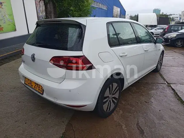 Volkswagen E-Golf 2014 photo 2