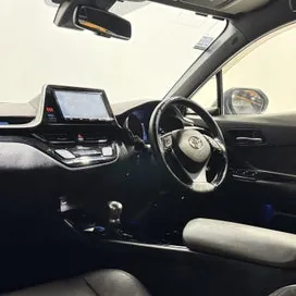 Toyota C-Hr 2017 photo 4