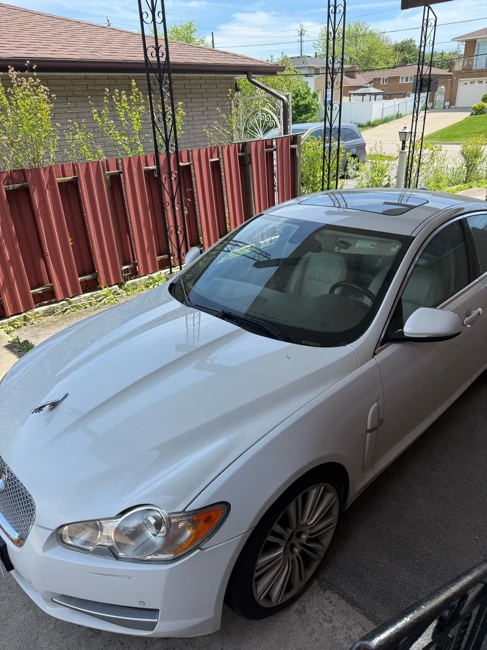 Jaguar Xf 2011 photo 5