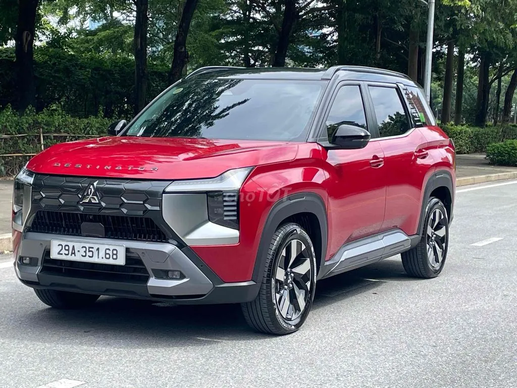 Mitsubishi Destinator Ultimate 2026 photo 2