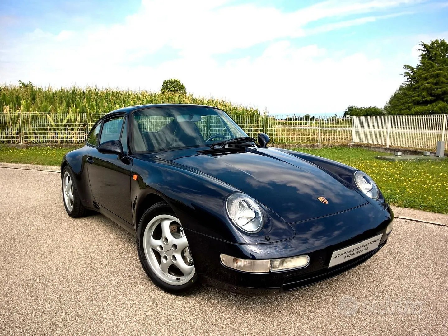Porsche 911 1995 photo 2