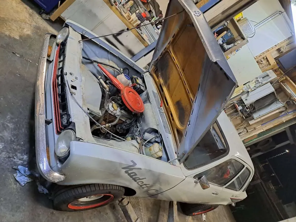 Opel Kadett 1974 photo 3