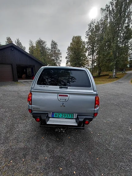 Mitsubishi L200 2012 photo 4
