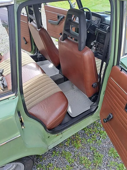 Volvo 244 1976 photo 5