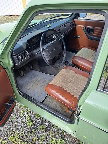 Volvo 244 1976 photo 3