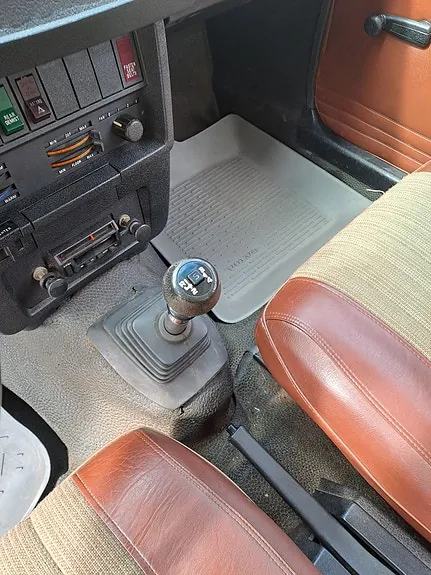 Volvo 244 1976 photo 2