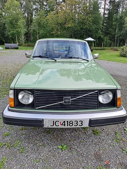 Volvo 244