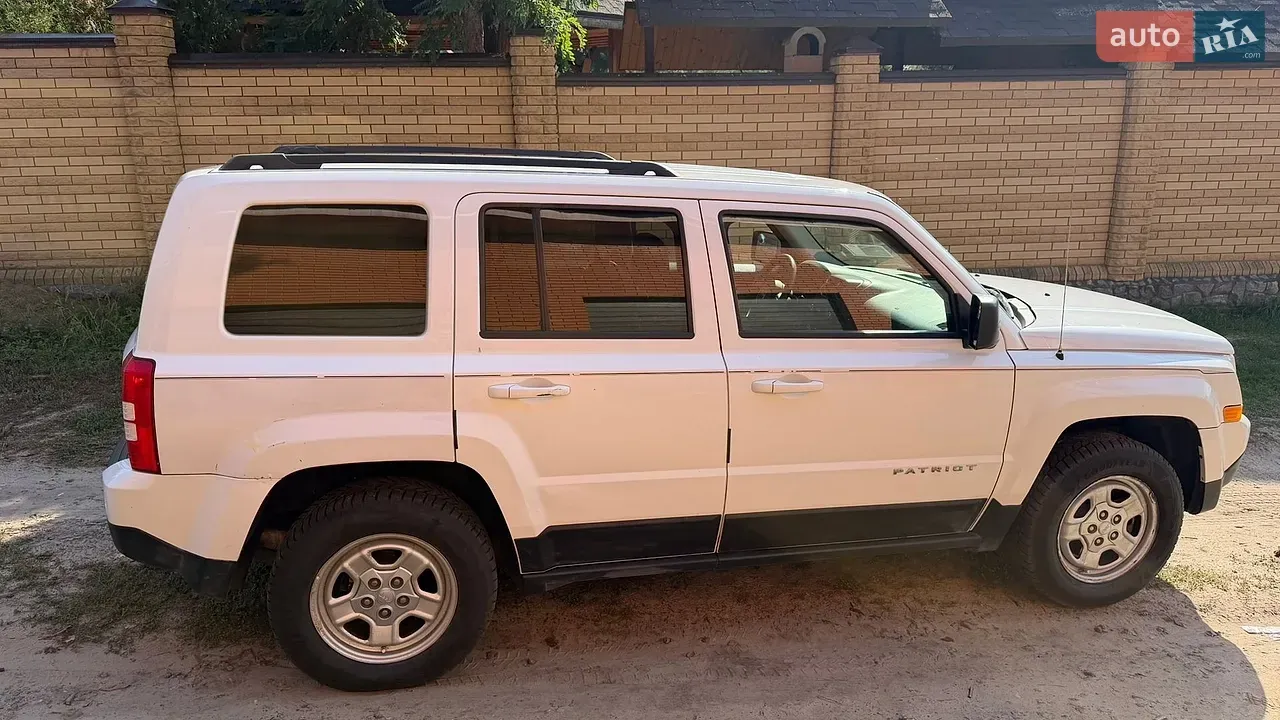 Jeep Patriot 2012 photo 4