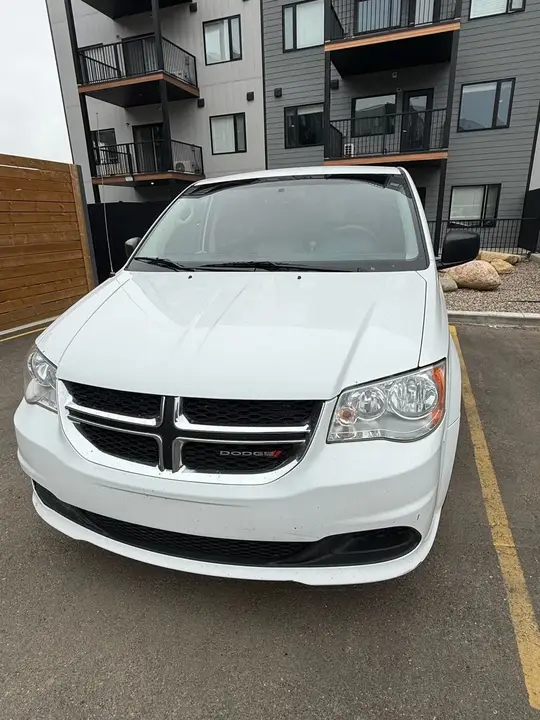 Dodge Grand Caravan 2014 photo 4