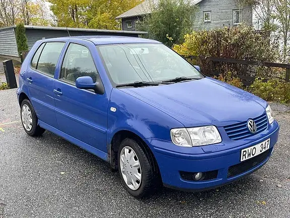 Volkswagen Polo 2001 photo 2