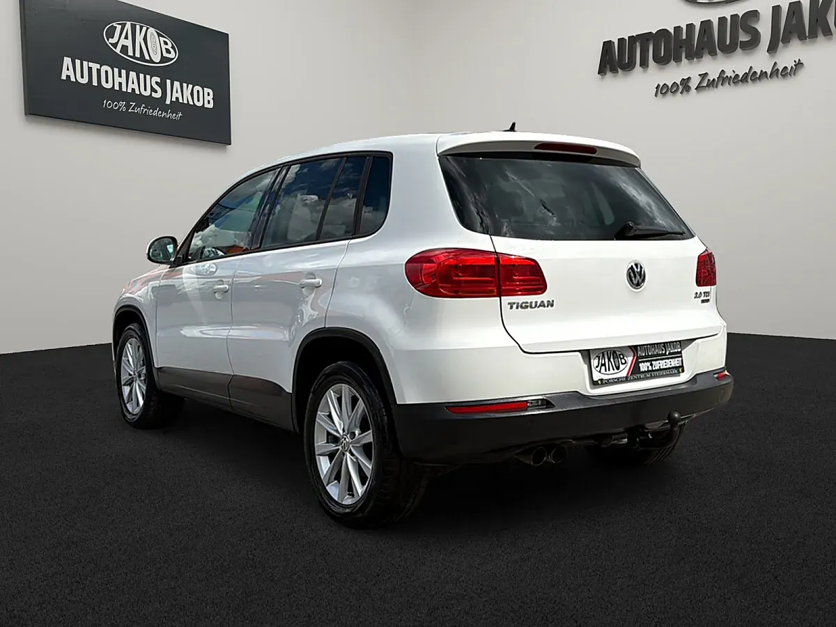 Volkswagen Tiguan 2012 photo 3