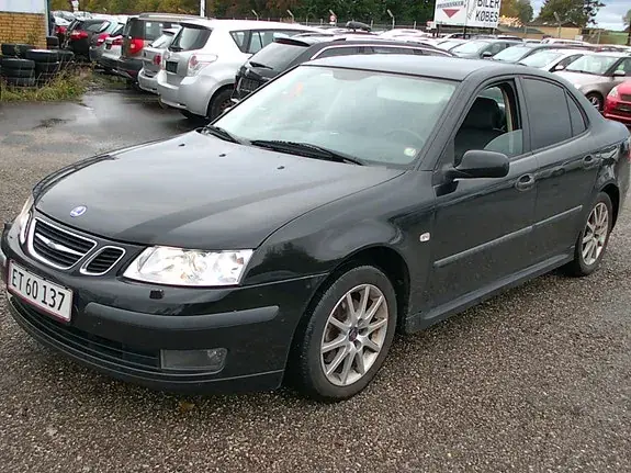 Saab 9-3 2005 photo 2