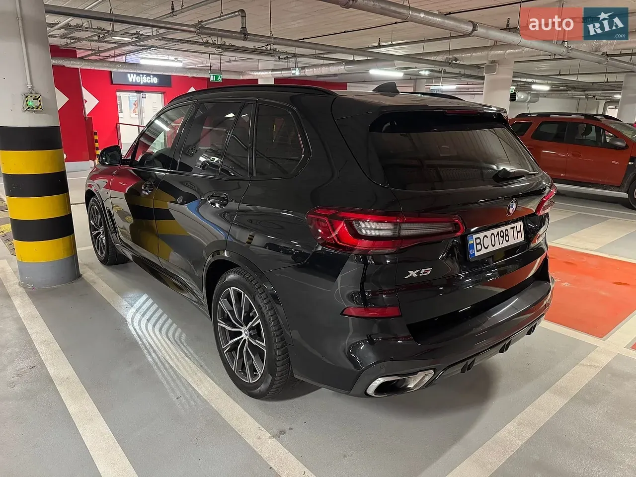BMW X5 2019 photo 2