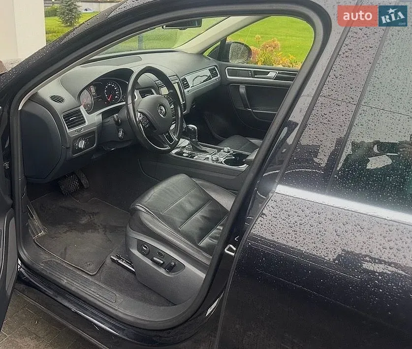 Volkswagen Touareg 2015 photo 5