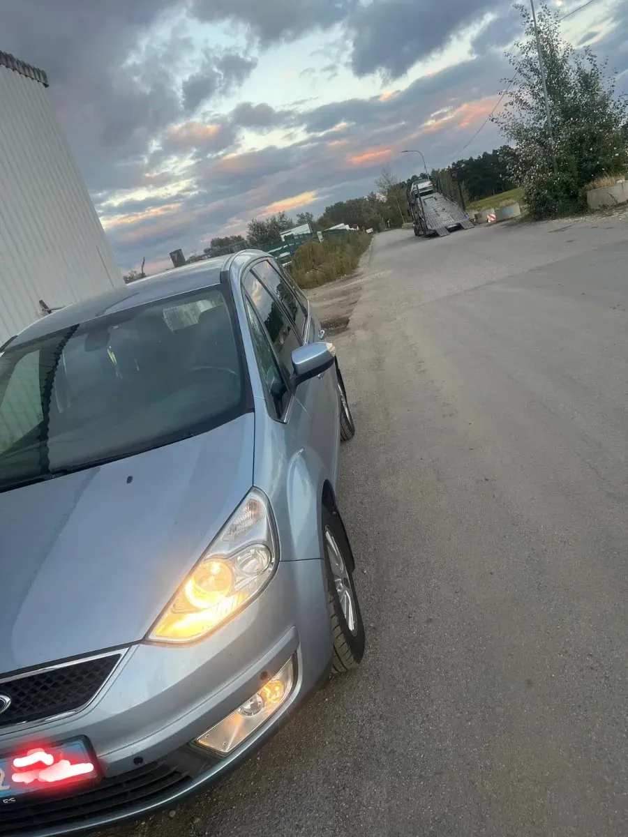 Ford Galaxy