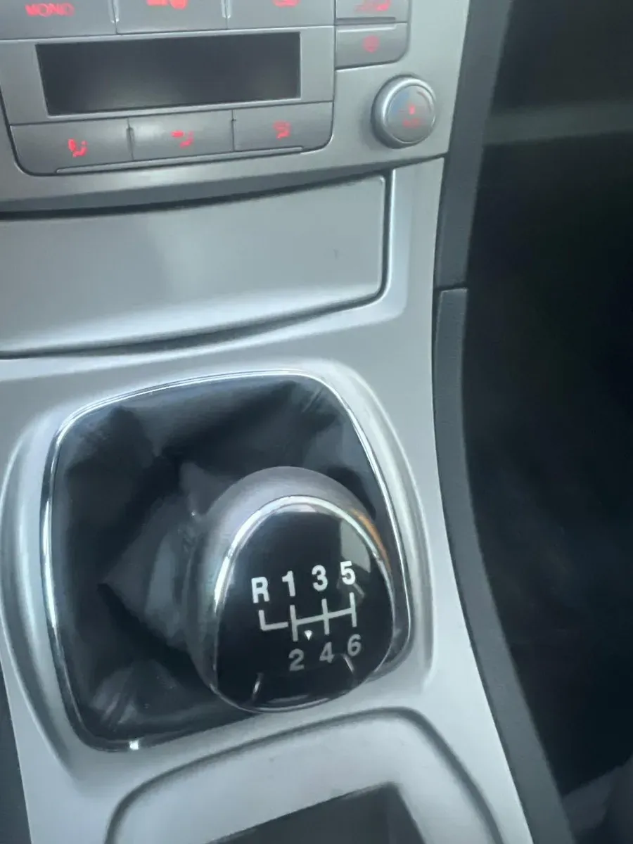Ford Galaxy 2007 photo 3