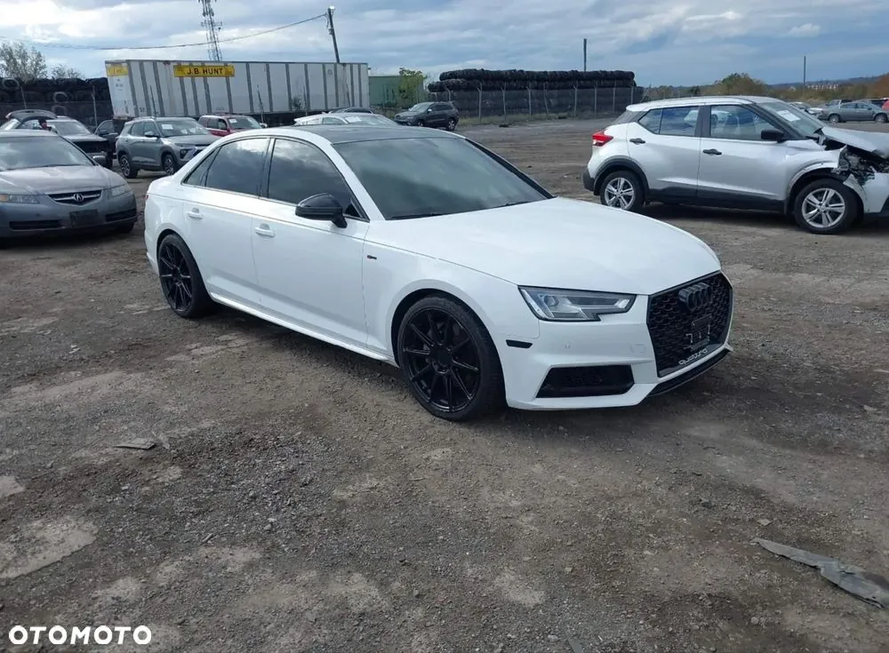 Audi A4 Limousine