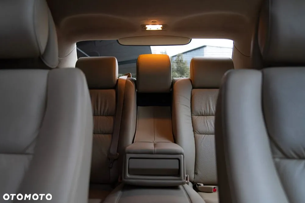 Honda Legend 2006 photo 2